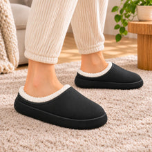 Lade das Bild in den Galerie-Viewer, FeelFree Slipper - ergonomische &amp; rutschfeste Winterslipper
