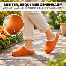 Lade das Bild in den Galerie-Viewer, FeelFree Slipper - ergonomische &amp; rutschfeste Winterslipper
